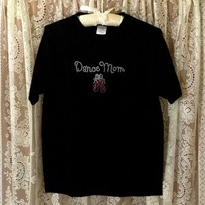 Black “Dance Mom” Short Sleeve T-Shirt M
